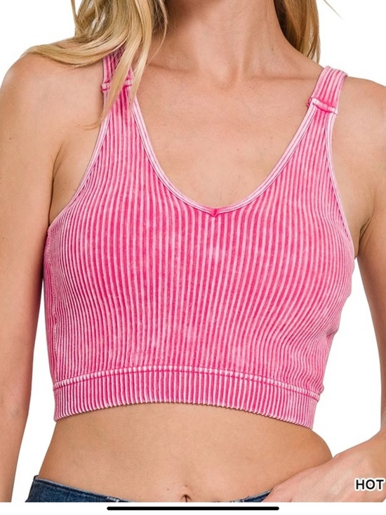Zenana Outfitters Tops - Washed Ribbed Cropped Bra Padded V-neck Tank Top S/M